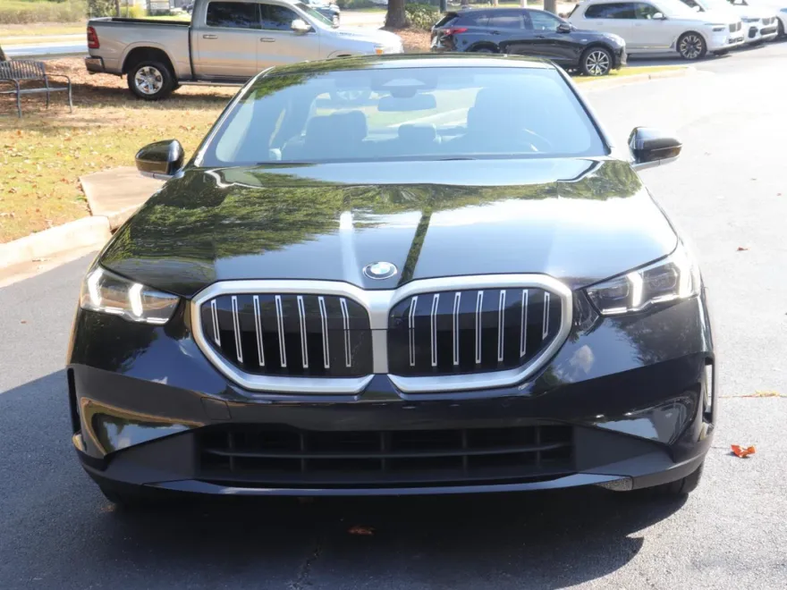 2025 Bmw 530i photo 1