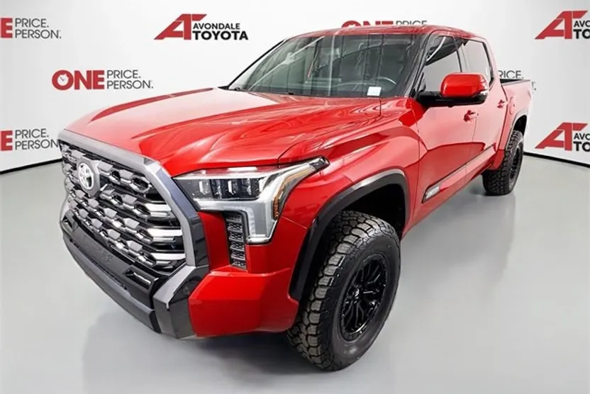 2023 Toyota Tundra Platinum photo 1
