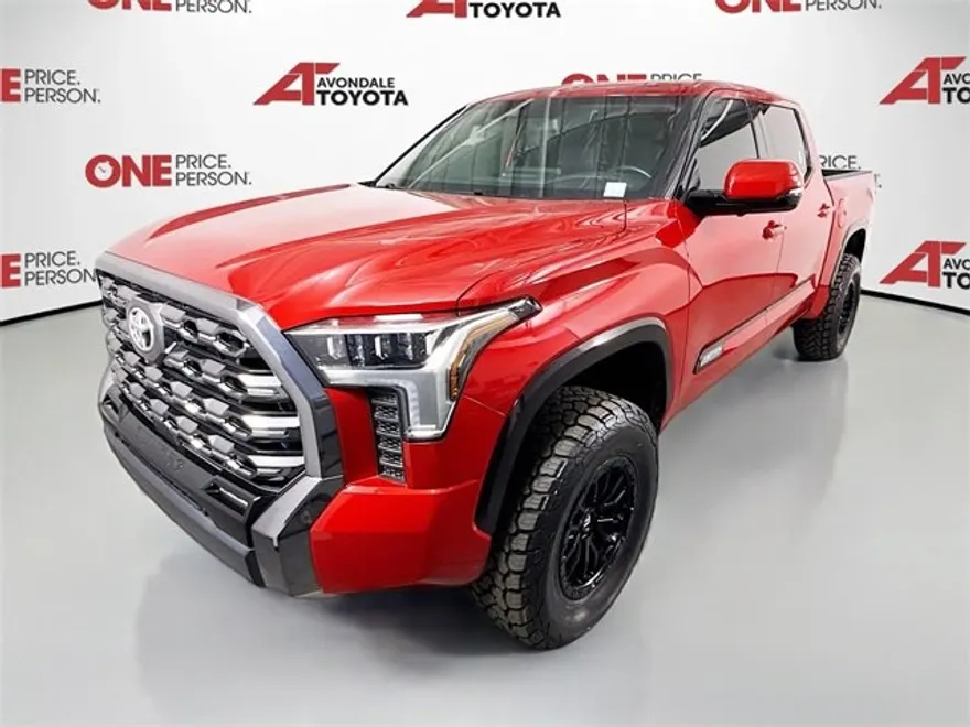 2023 Toyota Tundra Platinum photo 1