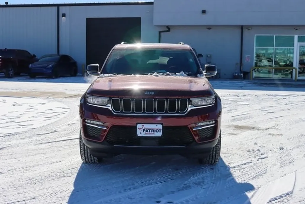 2024 Jeep Grand Cherokee 4xe photo 1