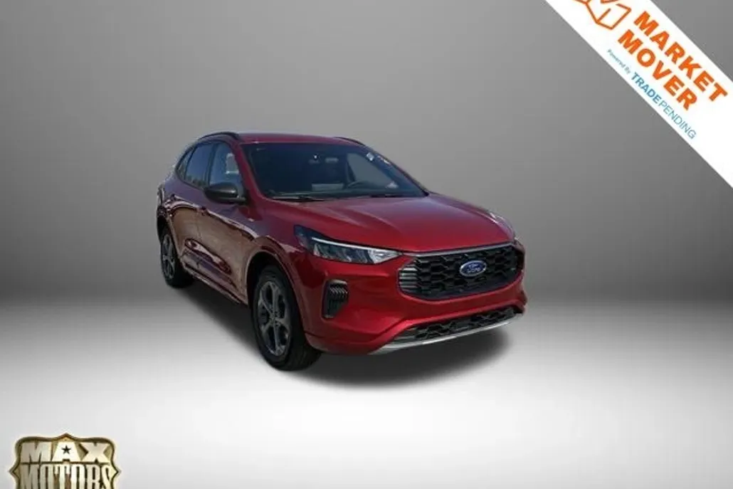 2024 Ford Escape ST-Line photo 1