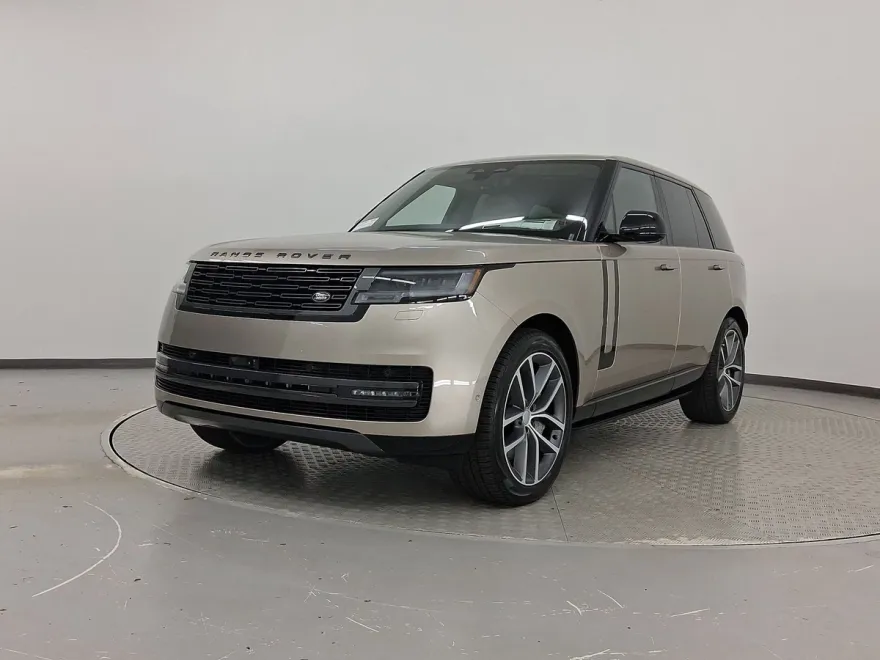 2025 Land Rover Range Rover SE photo 1