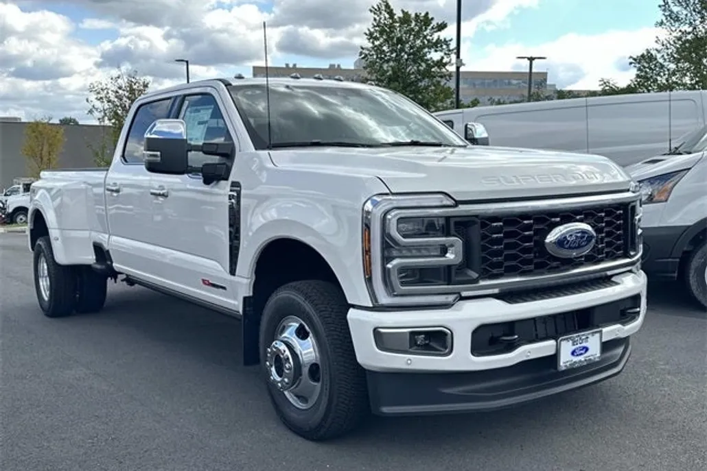 2026 Ford F-350 photo 1