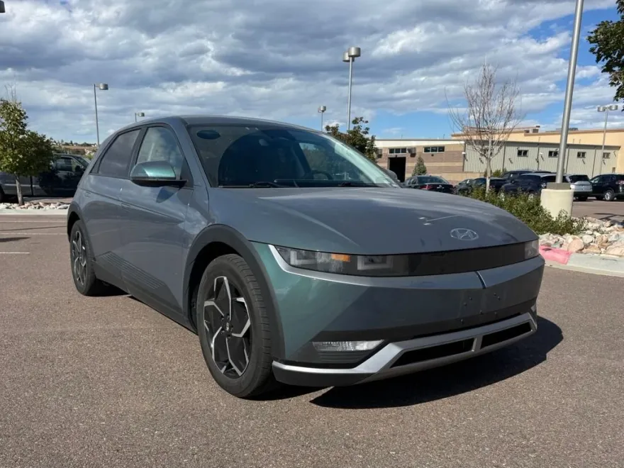 2022 Hyundai Ioniq 5 SE photo 1