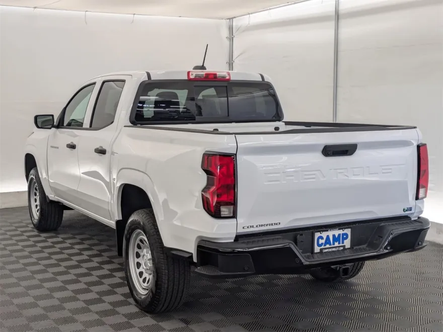2025 Chevrolet Colorado LT photo 1