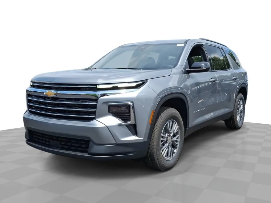 2025 Chevrolet Traverse photo 1
