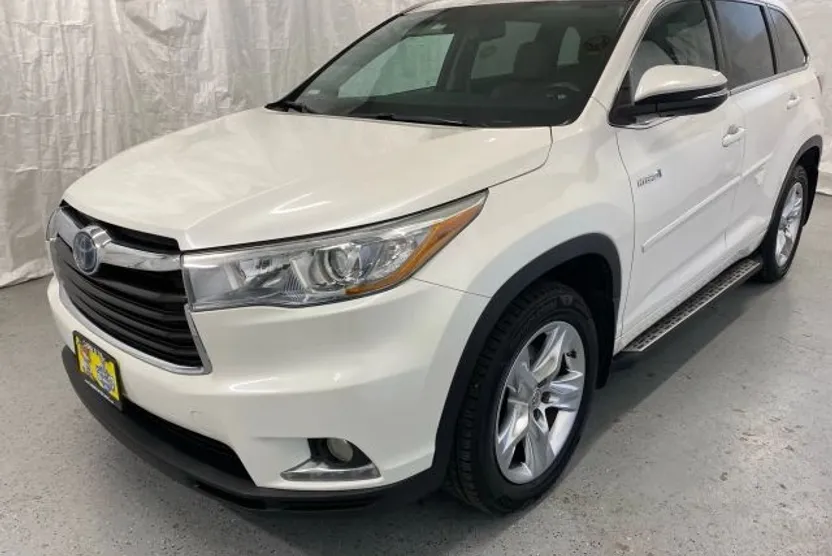 2015 Toyota Highlander Limited Platinum Hybrid Sport photo 1