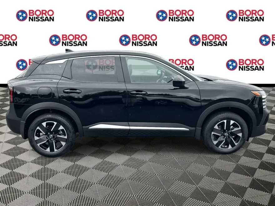 2025 Nissan Kicks SV photo 1