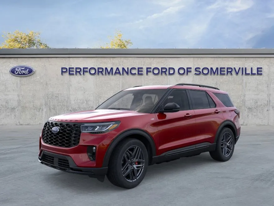 2025 Ford Explorer ST-Line photo 1
