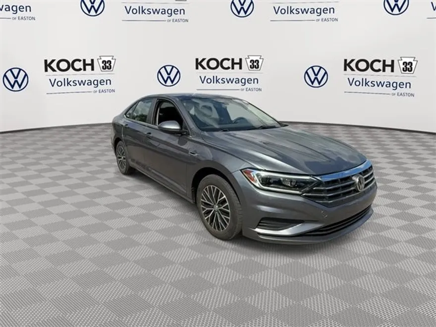 2019 Volkswagen Jetta SEL photo 1