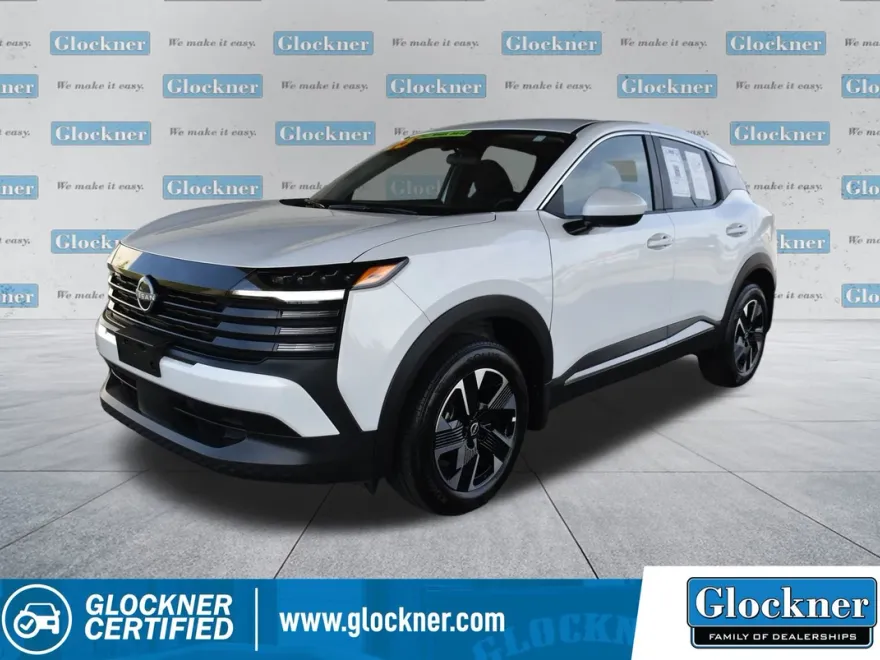 2025 Nissan Kicks SV photo 1