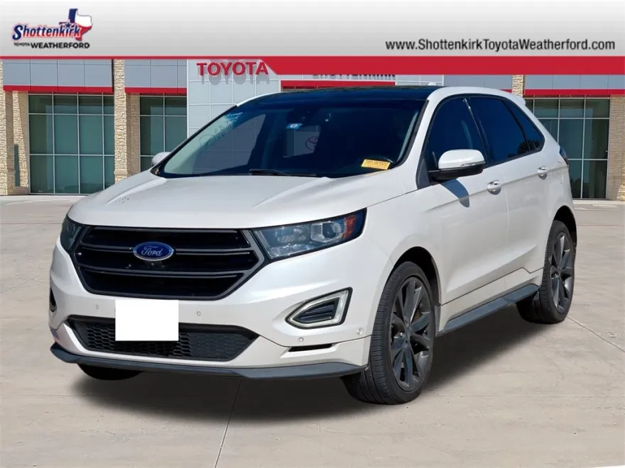 2015 Ford Edge Sport photo 1