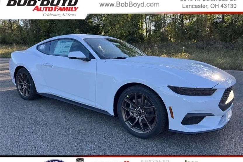 2025 Ford Mustang EcoBoost Premium photo 1