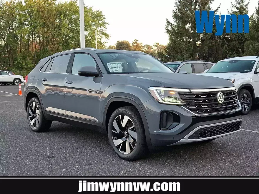 2026 Volkswagen Atlas Cross Sport SE Technology photo 1