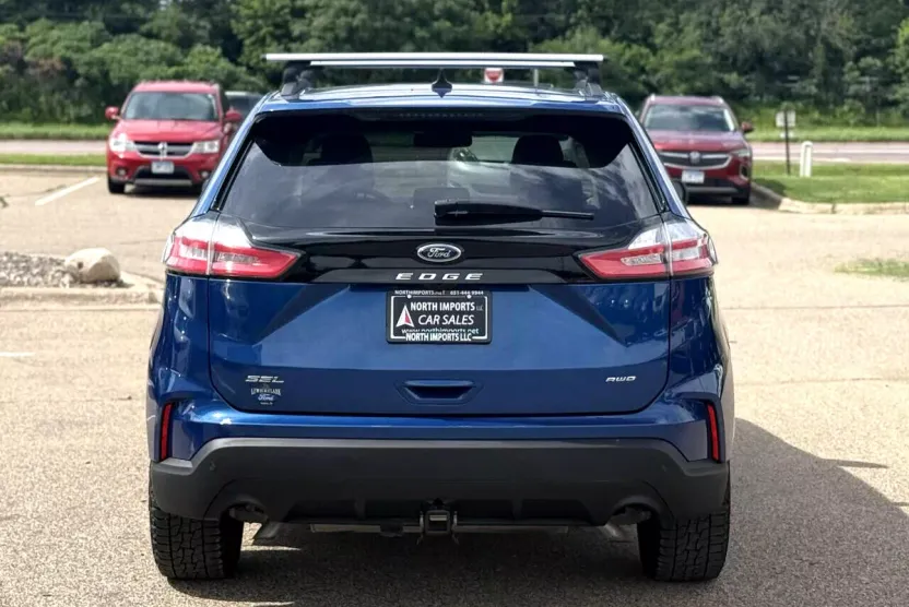 2024 Ford Edge SEL photo 1