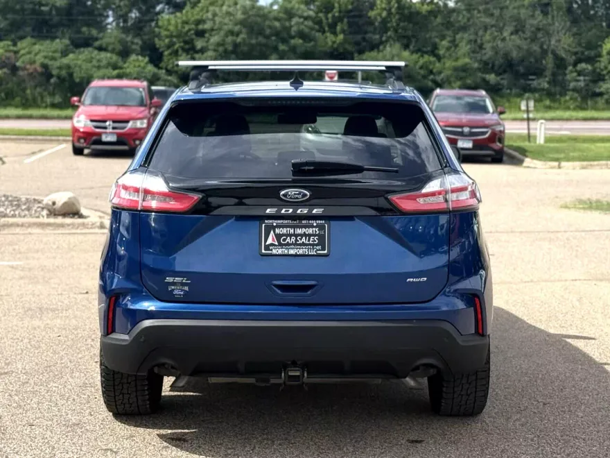 2024 Ford Edge SEL photo 1