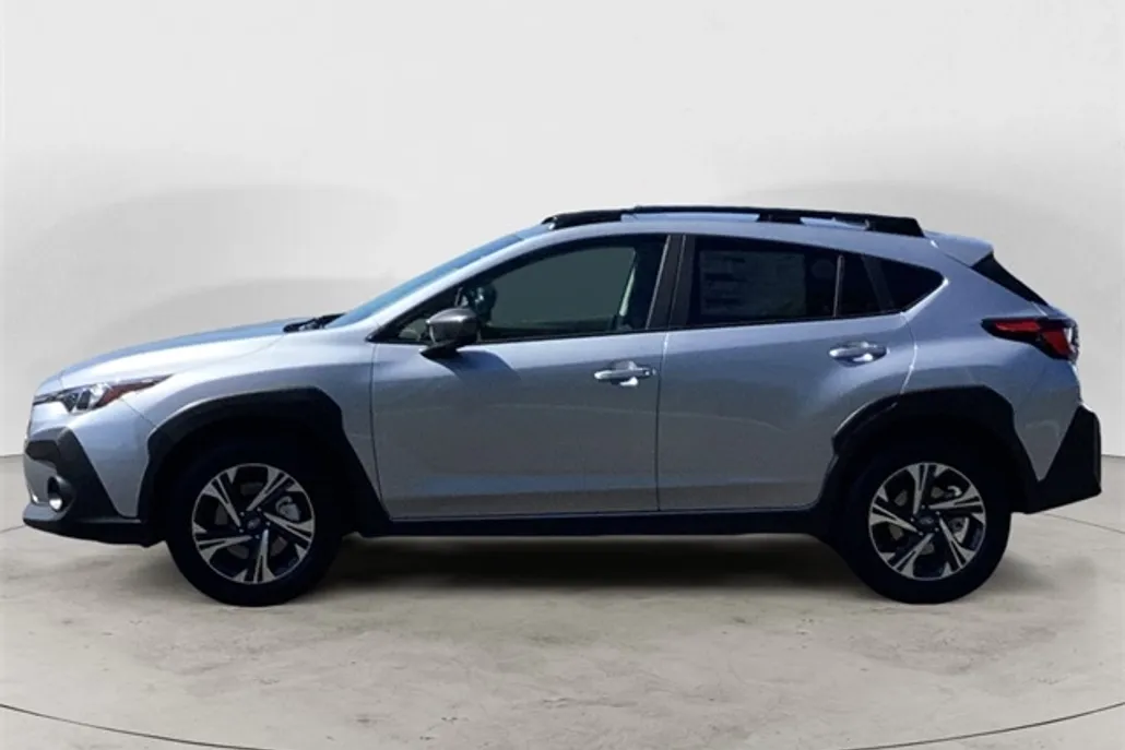 2025 Subaru Crosstrek Premium photo 1