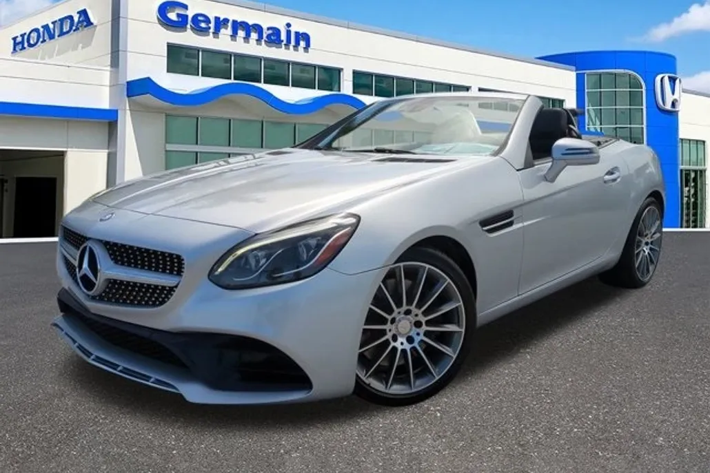 2017 Mercedes Benz SLC 300 photo 1