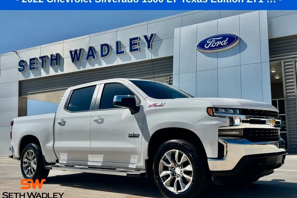2022 Chevrolet Silverado 1500 LT photo 1