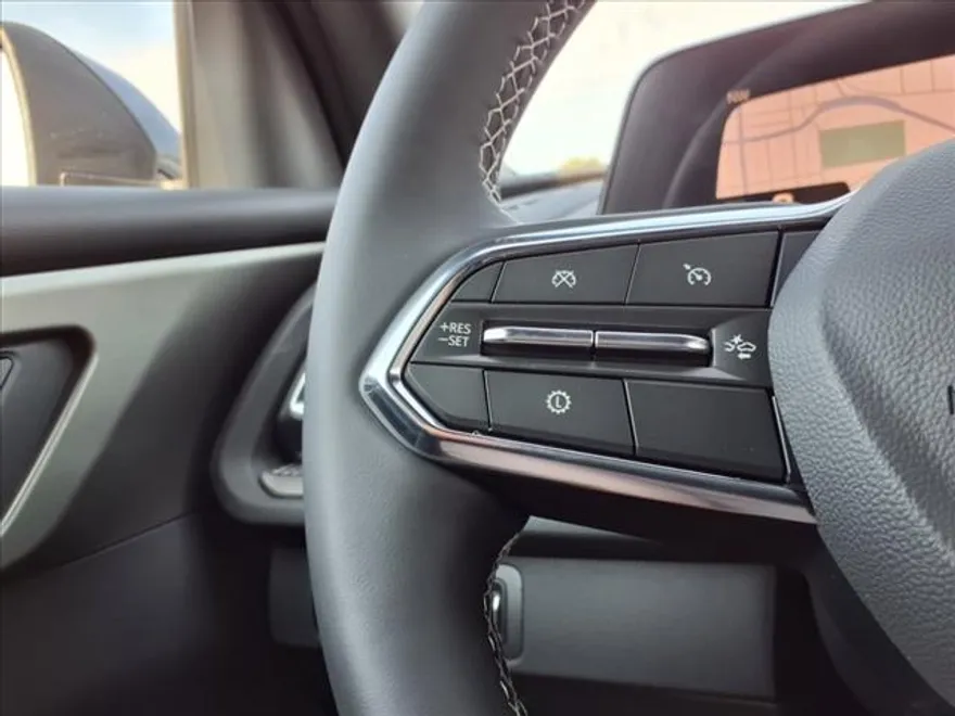 2026 Chevrolet Traverse photo 1
