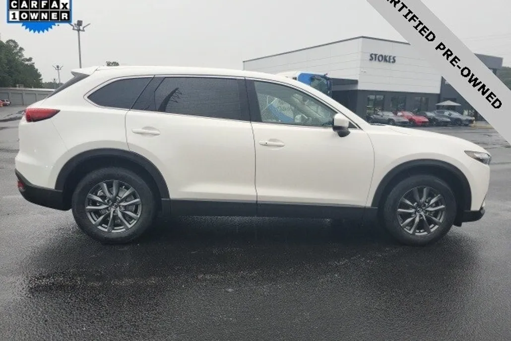 2023 Mazda CX-9 Touring photo 1
