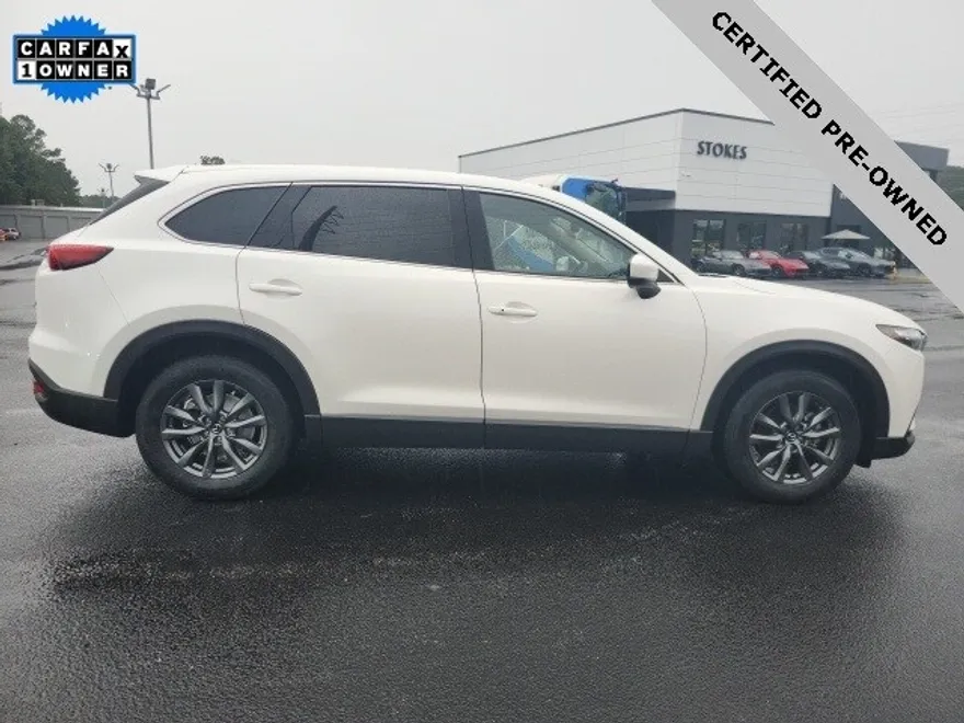 2023 Mazda CX-9 Touring photo 1