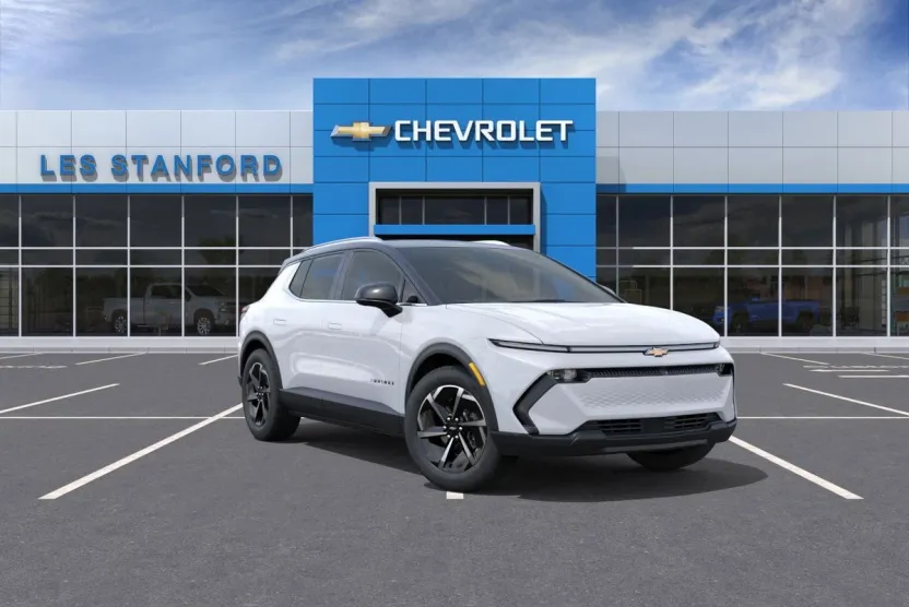 2026 Chevrolet Equinox LT photo 1