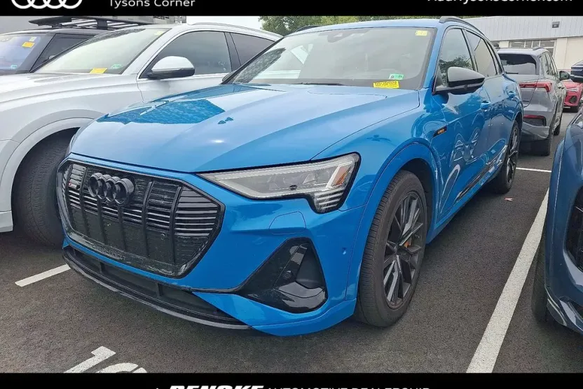 2022 Audi e-tron Prestige photo 1