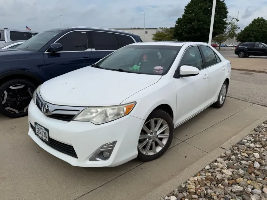 2013 Toyota Camry L photo 1