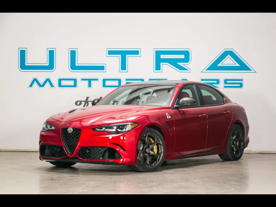 2024 Alfa Romeo Giulia Quadrifoglio photo 1