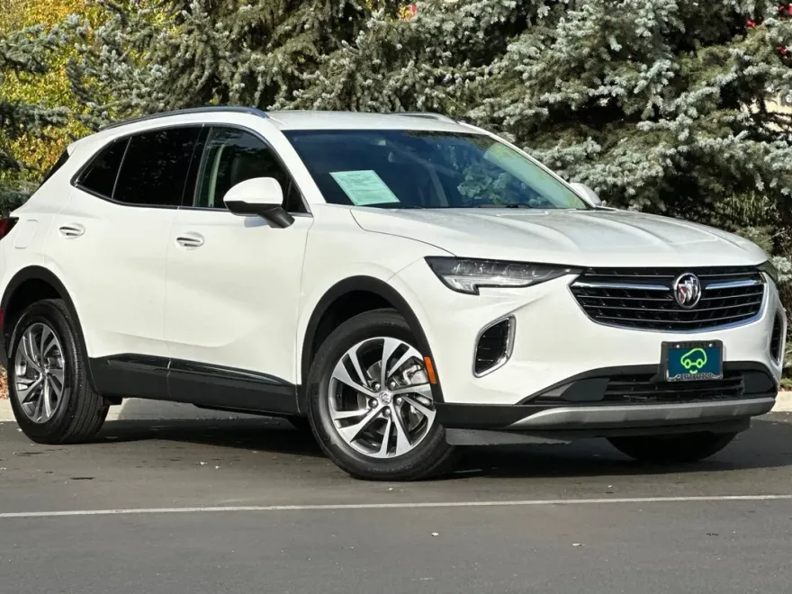 2023 Buick Envision Essence photo 1