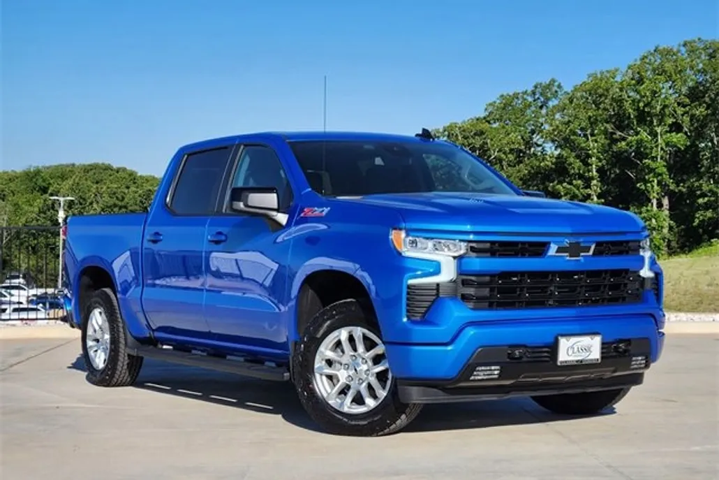 2025 Chevrolet Silverado 1500 RST photo 1
