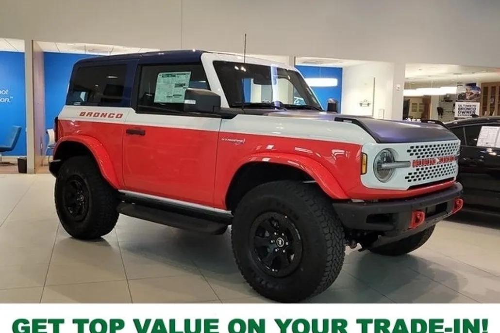 2025 Ford Bronco First Edition photo 1
