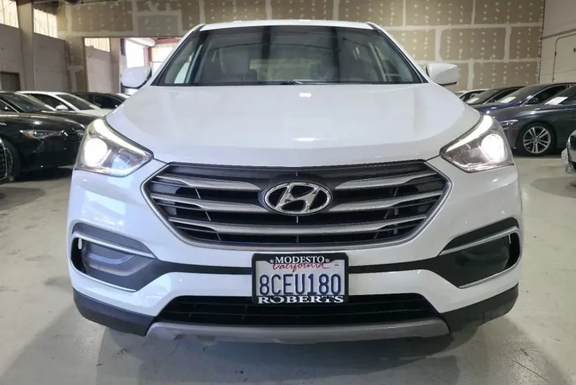 2018 Hyundai Santa Fe Sport Base photo 1