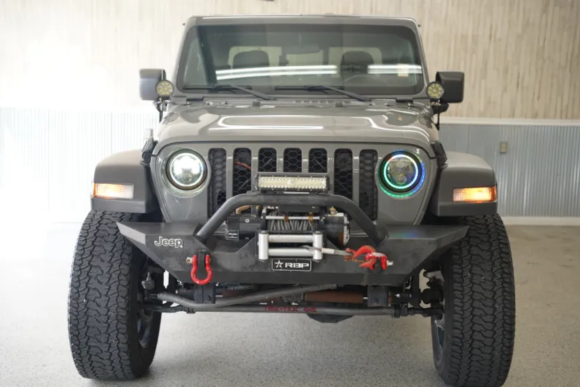 2020 Jeep Gladiator Sport S photo 1