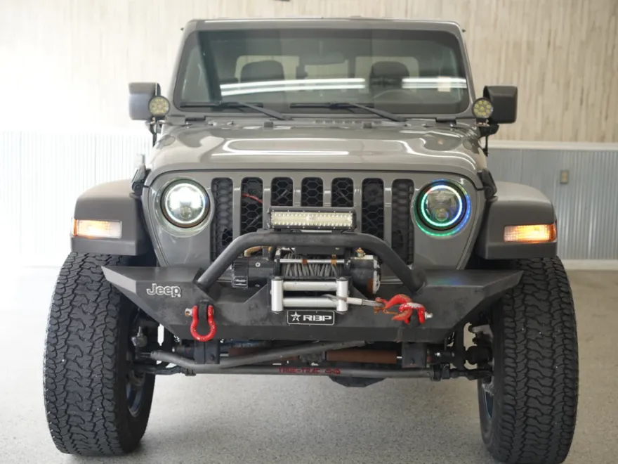 2020 Jeep Gladiator Sport S photo 1