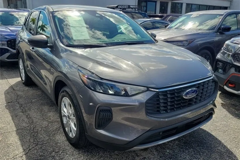 2024 Ford Escape Active photo 1