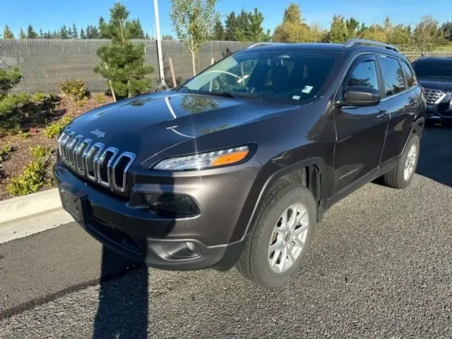 2015 Jeep Cherokee Latitude photo 1