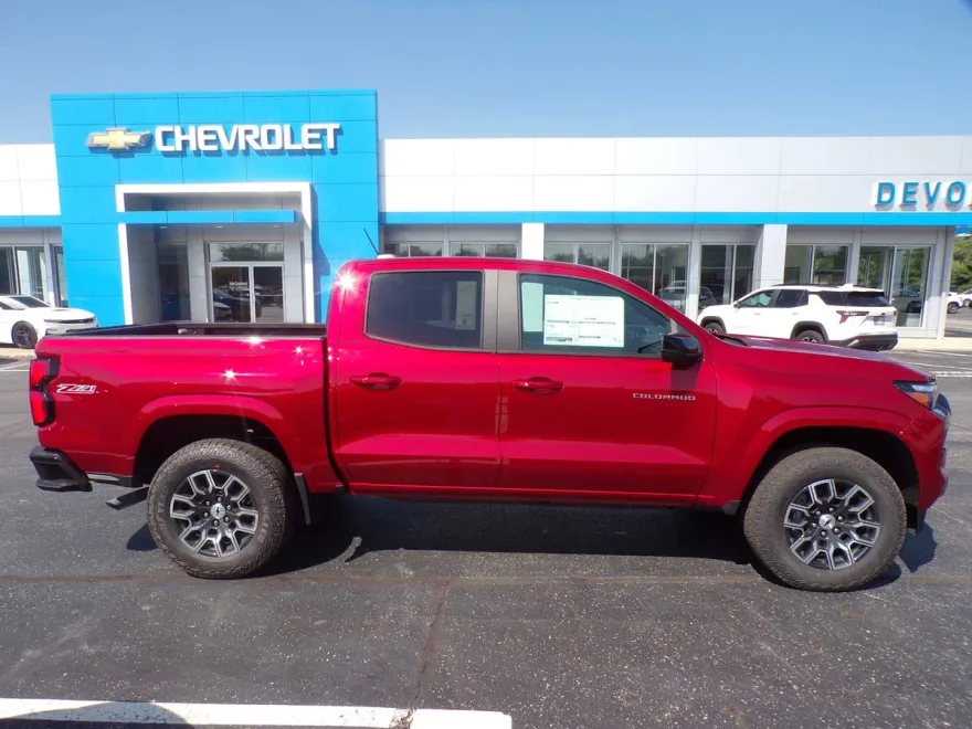 2026 Chevrolet Colorado Z71 photo 1