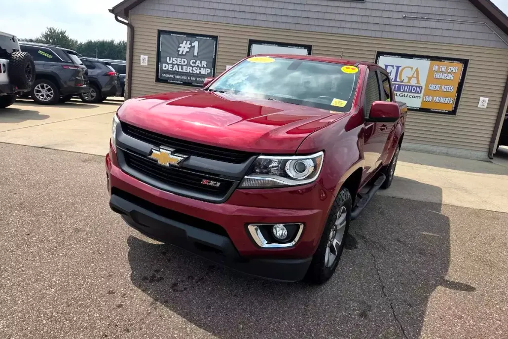 2017 Chevrolet Colorado Z71 photo 1