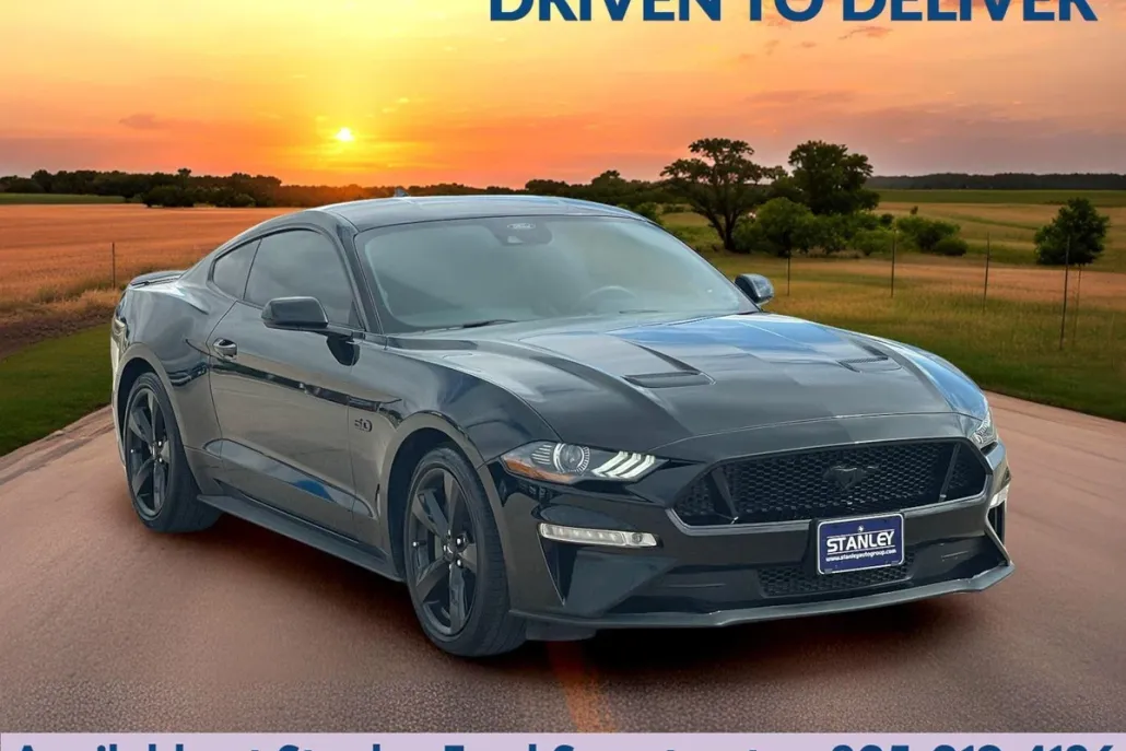 2022 Ford Mustang GT Premium photo 1