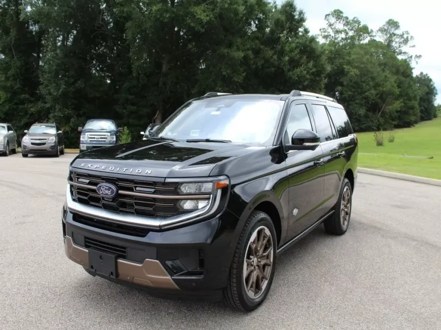 2025 Ford Expedition King Ranch photo 1