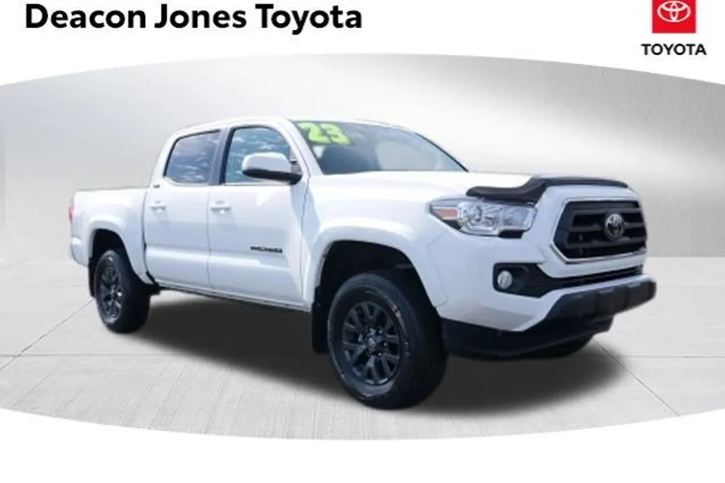 2023 Toyota Tacoma 4x4 SR5 photo 1