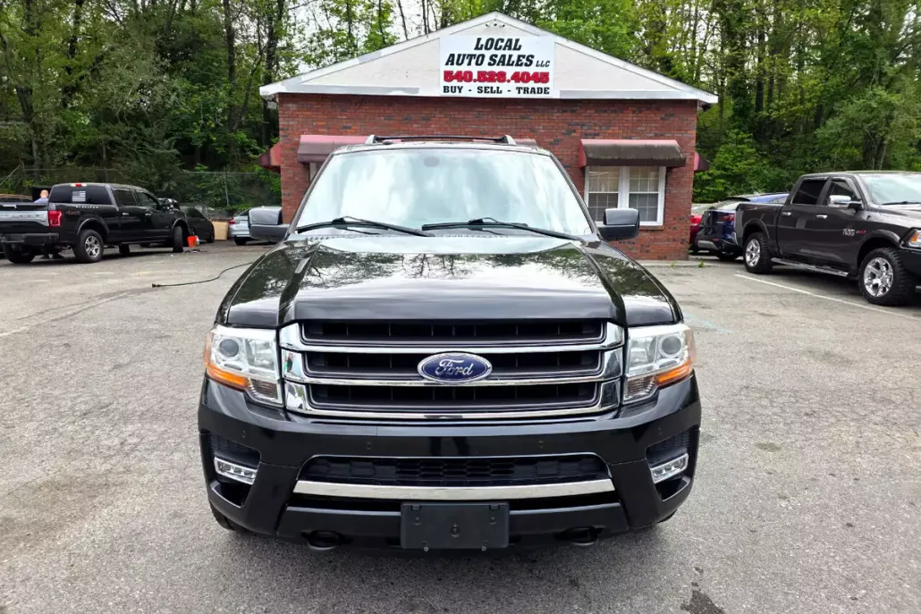2017 Ford Expedition Limited photo 1
