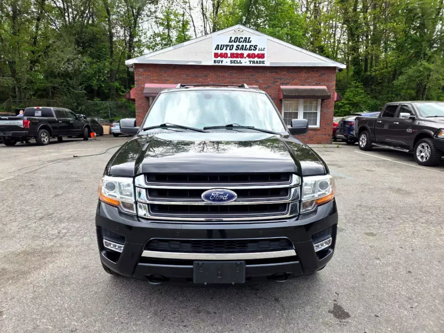 2017 Ford Expedition Limited photo 1