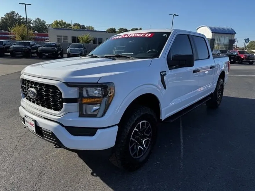 2023 Ford F-150 XL photo 1