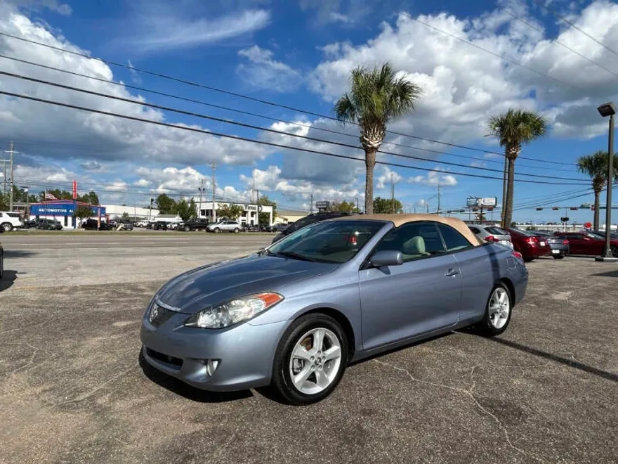 2004 Toyota Camry Solara SLE photo 1