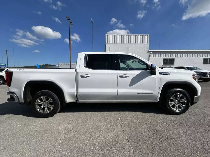 2020 Gmc Sierra 1500 SLE photo 1