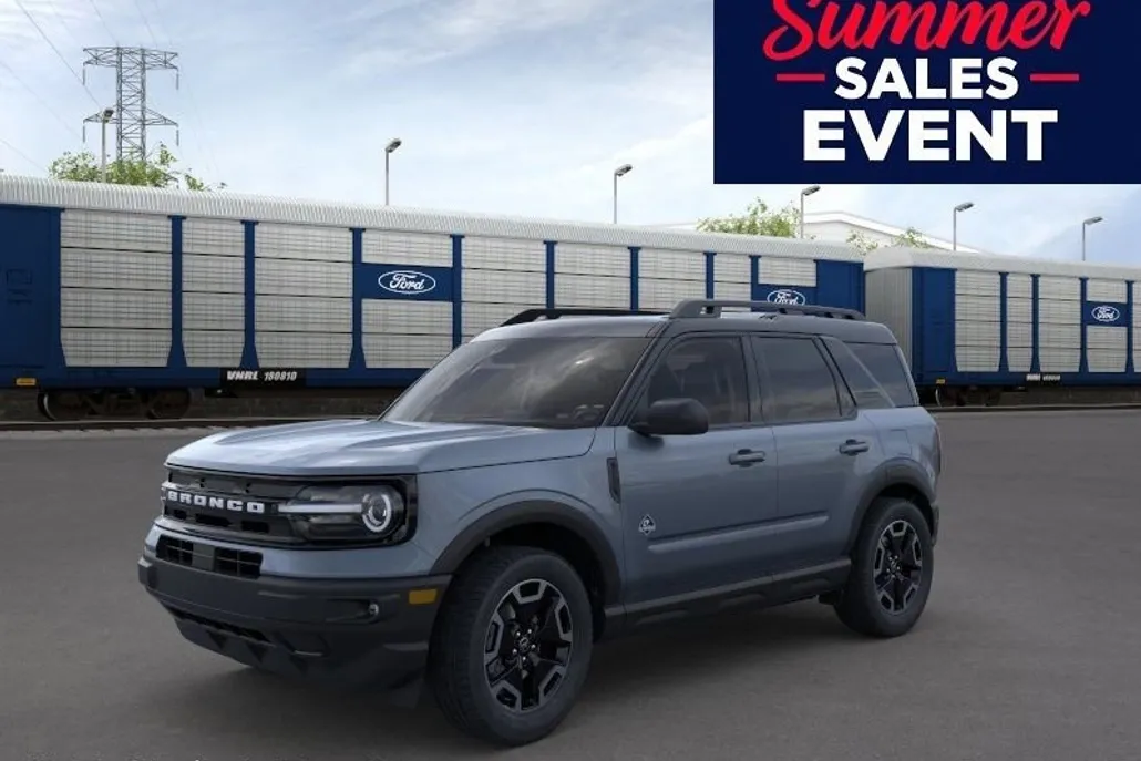 2024 Ford Bronco Sport Outer Banks photo 1