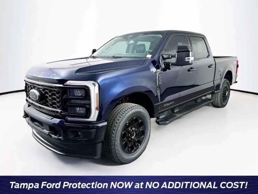 2025 Ford F-250 Lariat photo 1